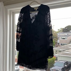 Black long sleeve dress for holiday party